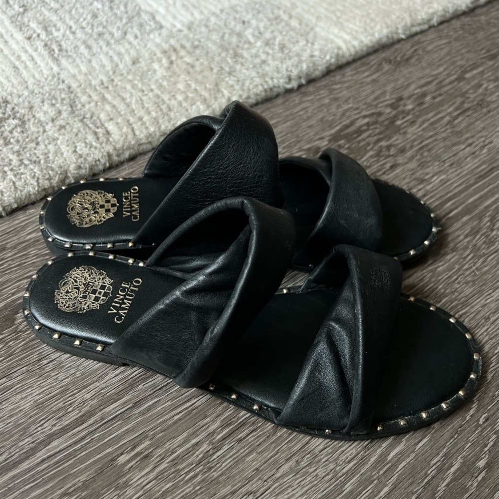 Vince Camuto Palennie Puffy Flat Sandal